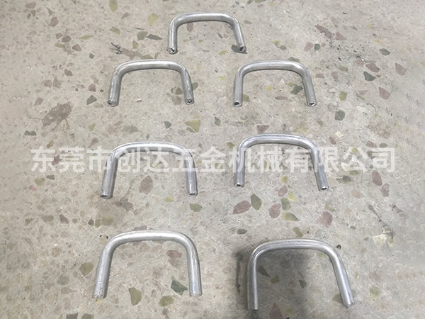 機械成制品